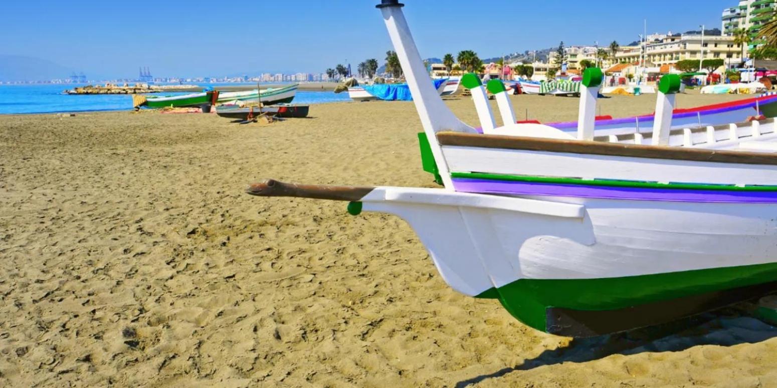 Pedregalejo Playa, Piscina Y Parking Lägenhet Málaga Exteriör bild